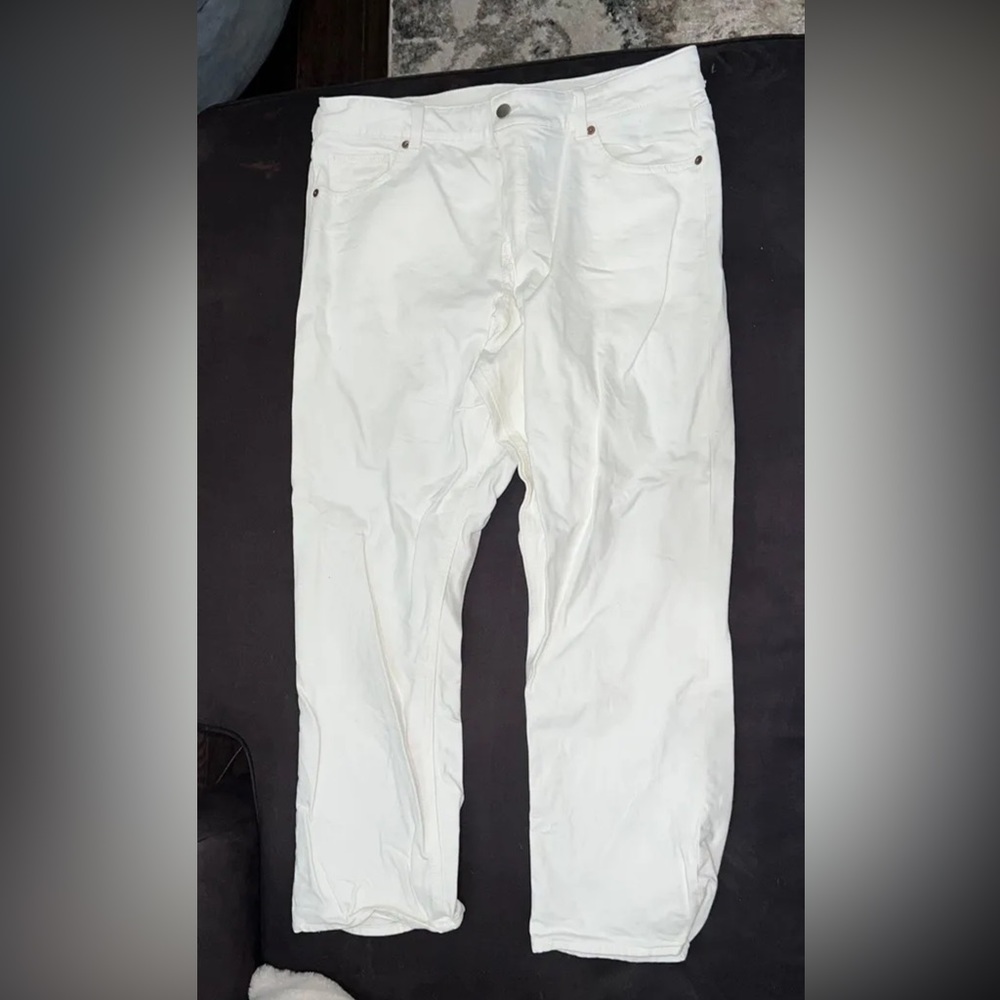 White Jeans